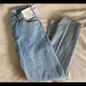 NWT A&F 90s Straight jean Curve Love